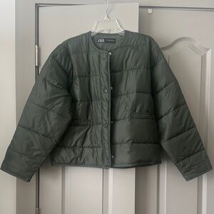 Zara Women's Olive Puffer Coat